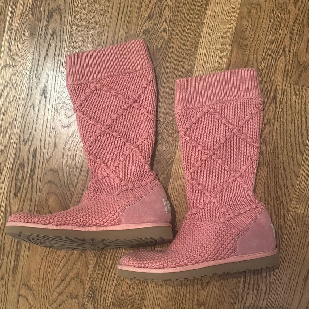UGG Pink Knit Tall Boots - retro size 9